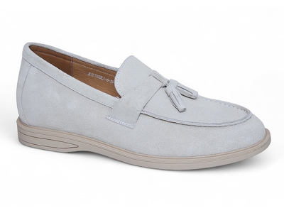 Giày cao 6cm da lộn màu trắng be